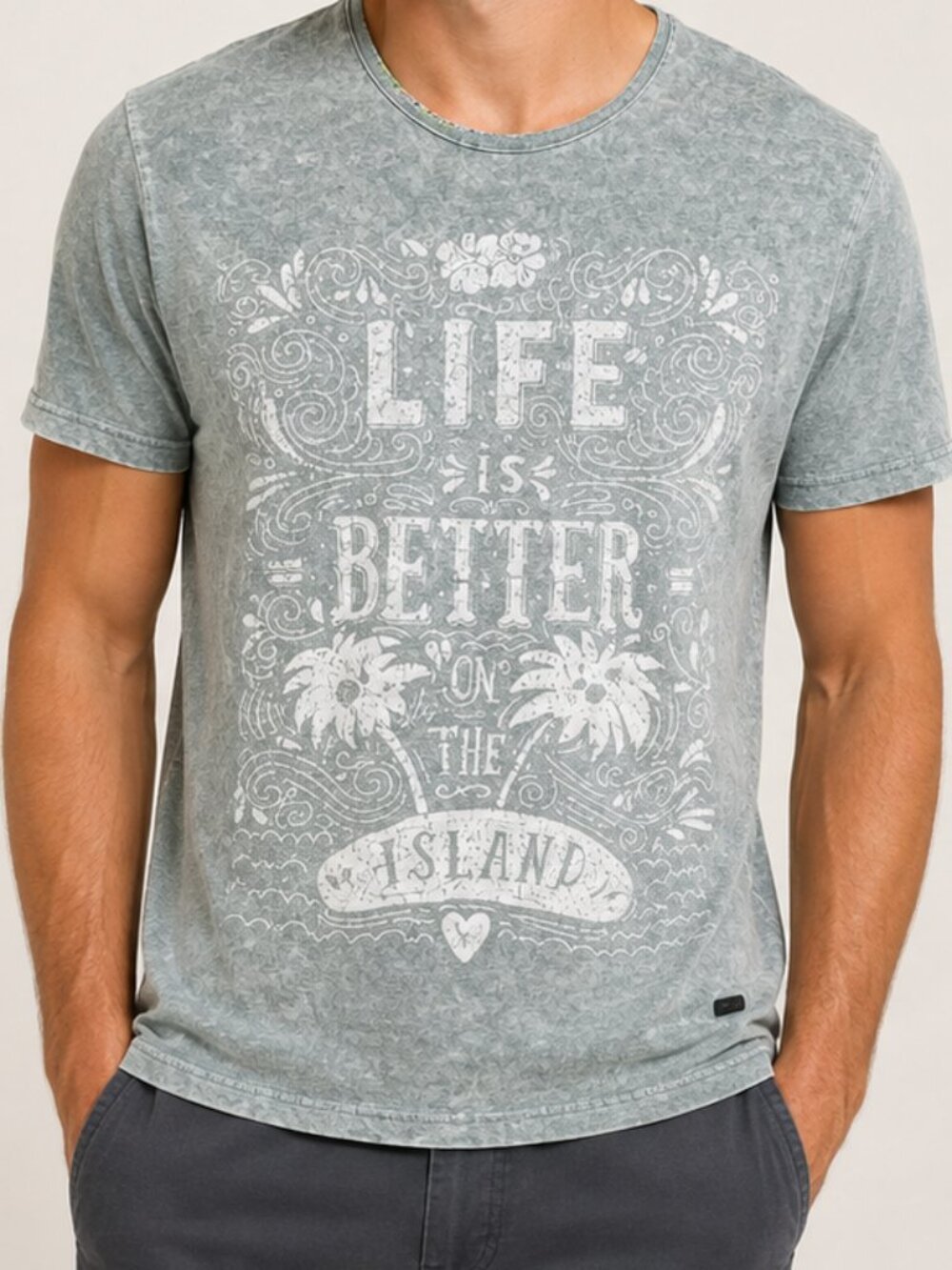 Fabregas Men's Medium Life Is Better On The Island Graphic T Shirt Green Tee